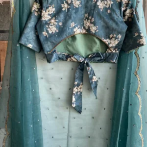 Advance Blouse